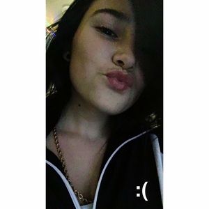 Meet your Posher, Gina